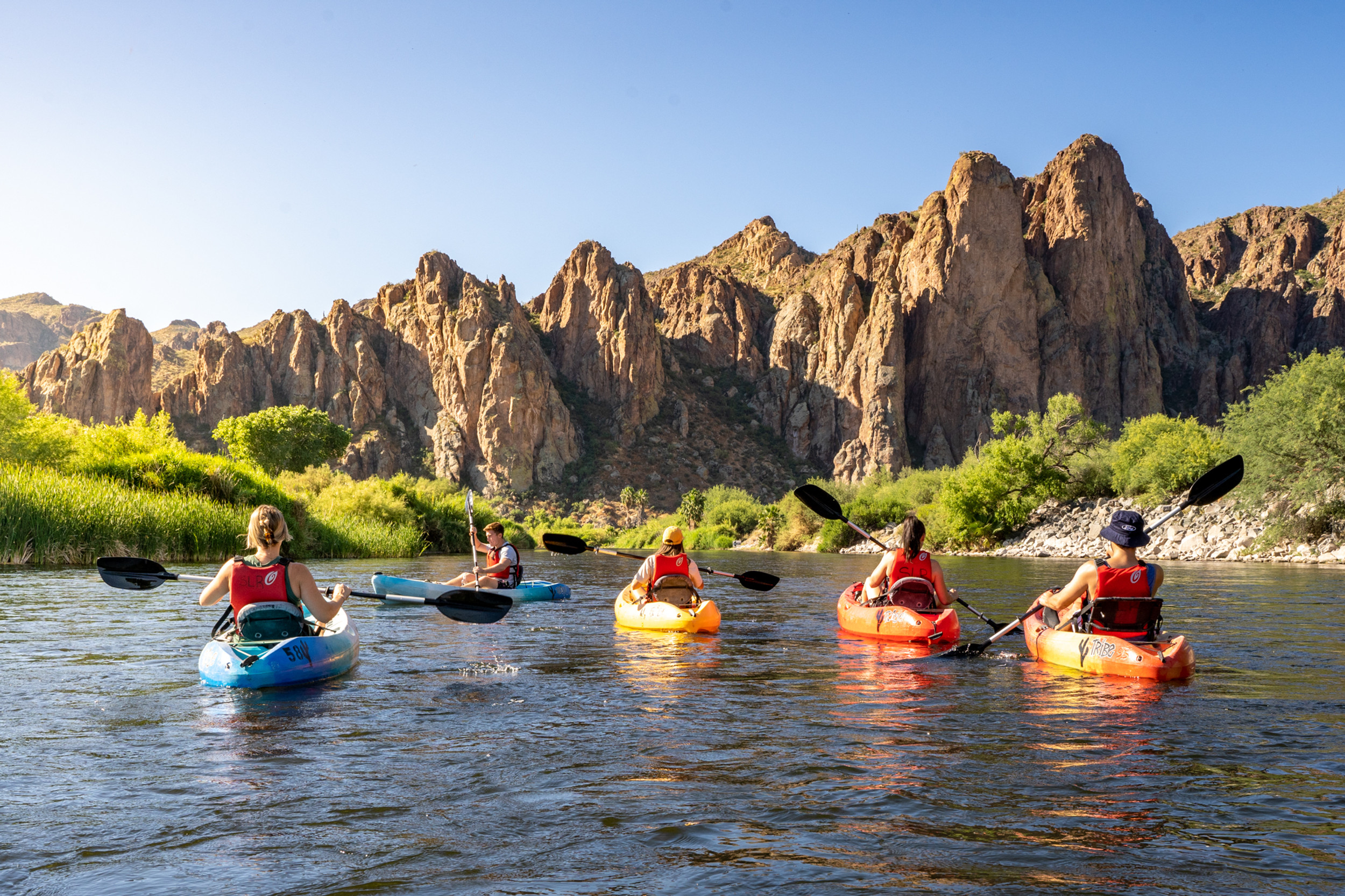 72b697_99287ad98e5f44b98576ef7af40eb1acmv2